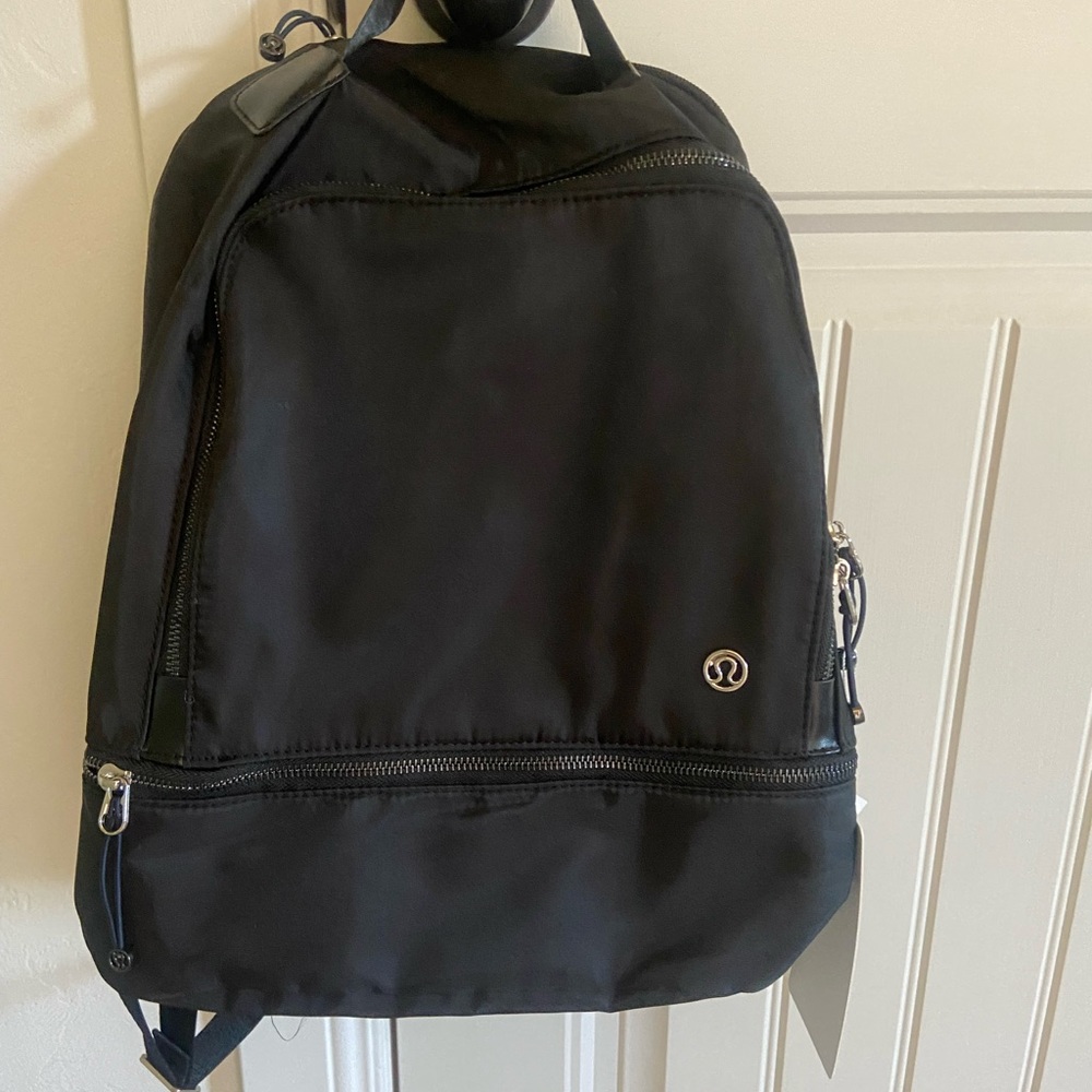 Lululemon black backpack brand new